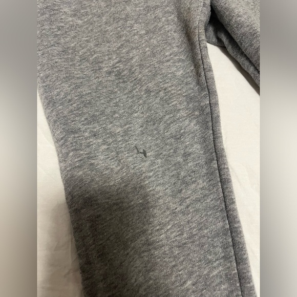 Old navy grey boy track suit , size 5 - Picture 3 of 5